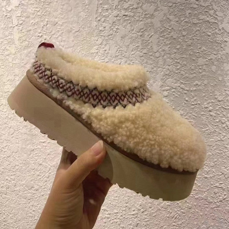 UGG Low-top Shoes
